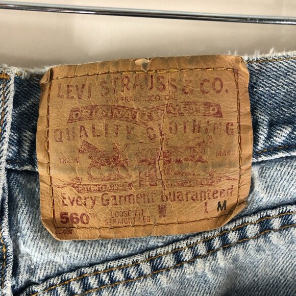 Levis Womens Jeans Vintage 560 Loose Fit Straight Leg Light Wash Size 4 - Picture 8 of 9